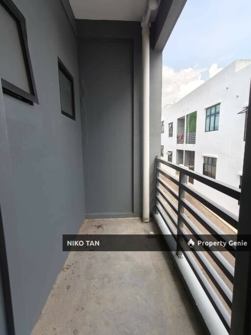 For Rent 3 Storey Shop Lot @ Ixora Park City, Jalan Siantan, Meridin East Pasir Gudang