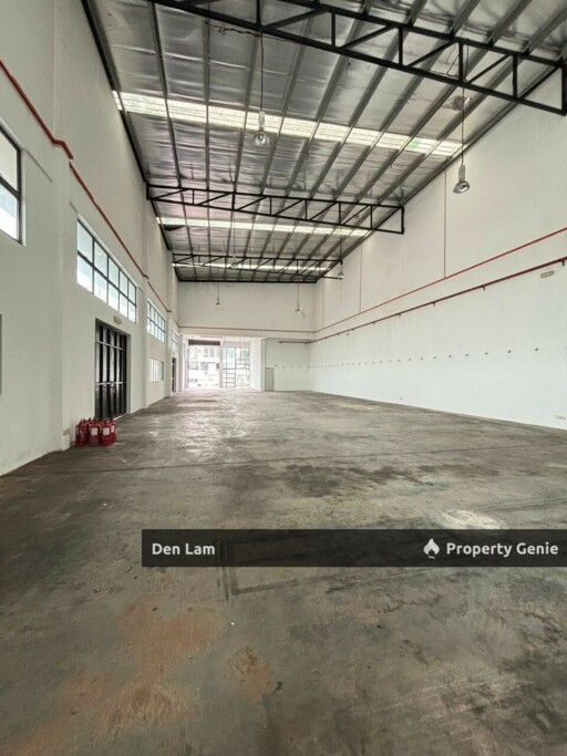 Nouvelle balakong Jaya Factory for rent !!