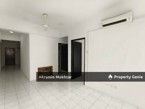 Freehold & Partially Furnished | Shop Apartment Taman Impian Indah, Seri Kembangan