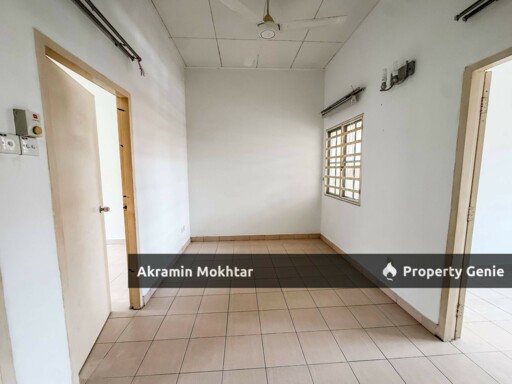 Renovated | Double Storey Terrace Seksyen 5, Kota Puteri, Rawang.