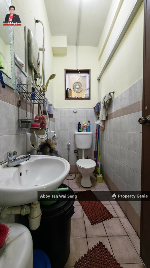 1st Floor | Vista Minintod, Bundusan | Renovated with Built -in Cabinets