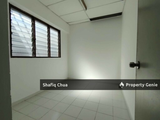 Low Deposit Good Condition Tasik Height Apartment, Bandar Tasik Selatan For Sale
