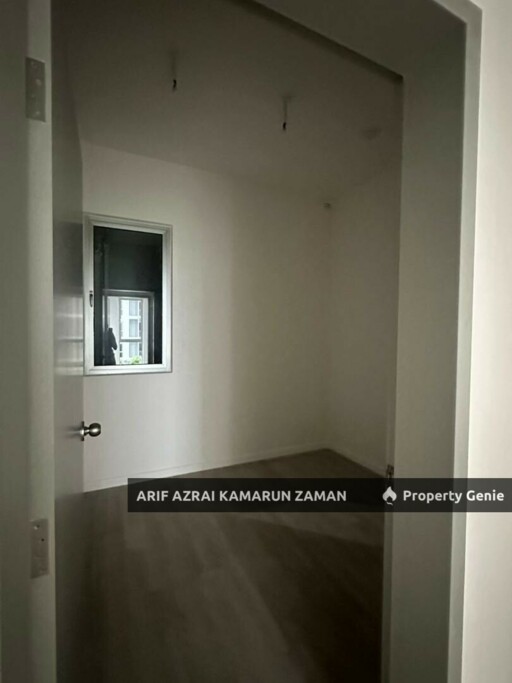 [Partly Furnished] Lakefront Residence @ Cyberjaya | 3R2B | RM2,100/month