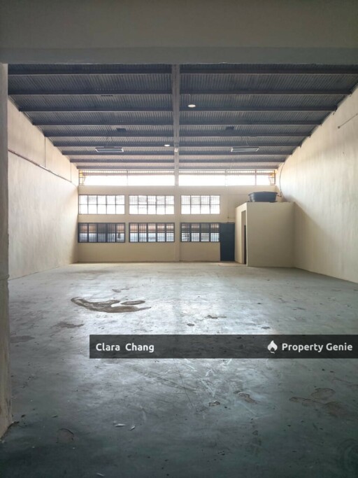 Taman Johor Jaya 1.5 Storey Factory