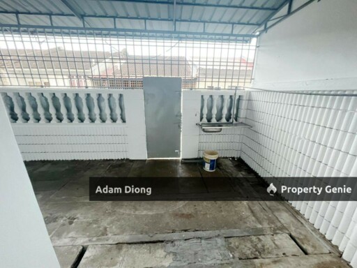 Jalan 𝐓𝐞𝐫𝐚𝐭𝐚𝐢, 𝐓𝐚𝐦𝐚𝐧 𝐉𝐨𝐡𝐨𝐫 𝐉𝐚𝐲𝐚