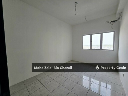 Bare Unit Kita Ria Apartment Cybersouth Dengkil