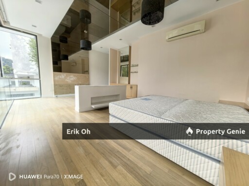 Luxury 3-Storey Corner Bungalow with Pool @ Twin Palm Sungai Long- For Sale