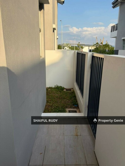 Want to Sell. Double Storey Terrace House Amverton Hill Sg Buloh
