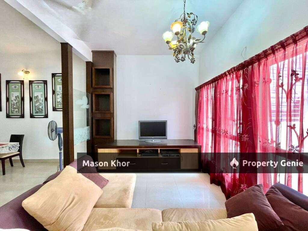 SETIA PEARL ISLAD@ THE ISLE OF AROMA 3 STOREY TERRANCE PARTIALLY FURNISHED BAYAN LEPAS