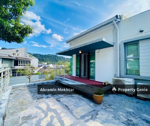 FREEHOLD & CORNER LOT | SERING UKAY  2.5 STOREY SUPERLINK