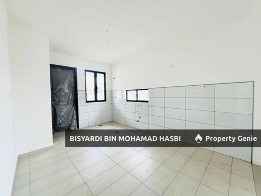 Corner Lot 2 Storey Terrace Nadira 2 Bandar Bukit Raja, Klang.