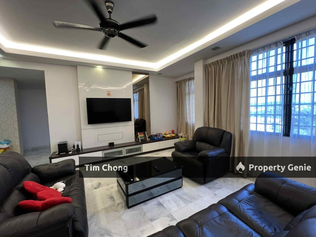 Aloha Tower Condominium