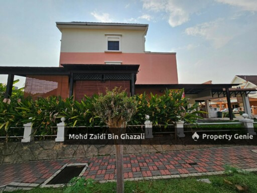 Below Market Renovated  2.5 Storey Terrace Presint 8