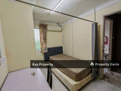Single Room for Rent! @ Central Court Apartment, near MBKS