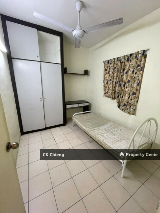 Casa Subang Rent, 3 Rooms Partly Furnished, Subang USJ 1