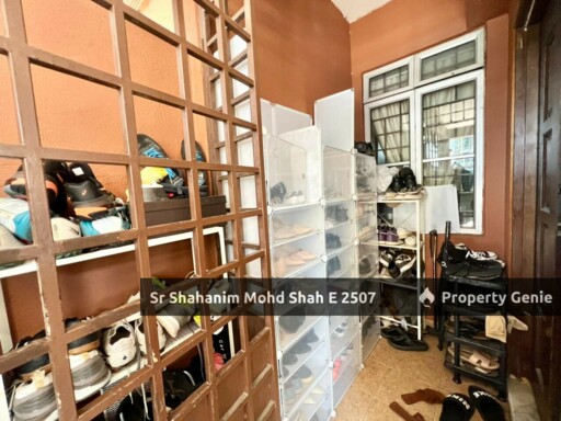 Double Storey Terrace, Bandar Kinrara, Puchong (Facing Open)