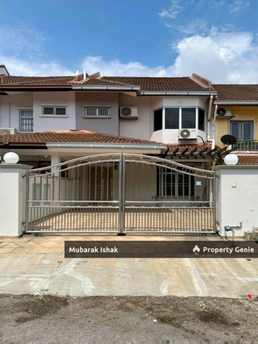 Bandar Mahkota Cheras | Renovated Freehold Double-Storey Home in Gated & Guarded