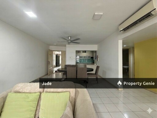 Fully Furnished 3-Bed Condo @  Mont Kiara Pines , Vacant Now