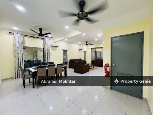 IFRERHOLD, CORNER UNIT & FULLY FIRNISHED | 3 Storey Terrace Taman Universiti, Bangi
