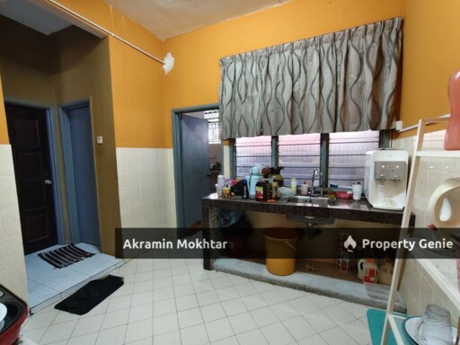 FACING OPEN Double Storey Terrace House LEP 5, Taman Lestari Putra, Seri Kembangan Selangor