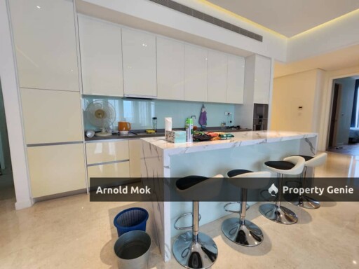 5 Bedrooms Condominium at The Astaka For Rent