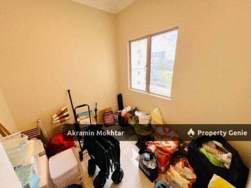 Renovated & 1 Parking | Apartment Desa Perangsang (Block F & G) Desa Perangsang, Petaling Jaya