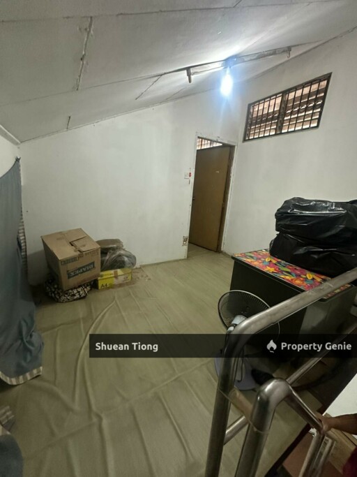 Taman Rinting 1 Storey House for Sale!