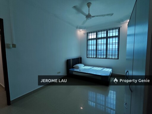 Master Room for Rent Kipark Kip Villa Tampoi near Paradigm Mall