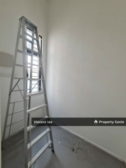 Eden@Jalil, Freehold, 3 Storey Landed, No Facing House, Super Nice Condition, Facing North Direction, Good Fengshui, Gated and Guarded, 10 Minutes Drive to Pavilion Bukit Jalil