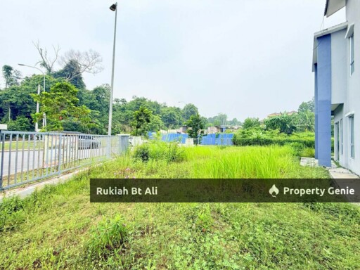 2-Storey Bungalow in Seremban Close to Educational Amenities