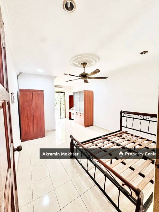 Facing Open, Fully Renovated & Near School | Double Storey, Seksyen 19 @ Shah Alam