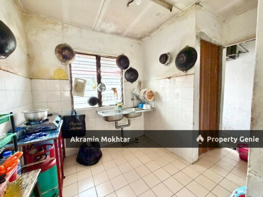 Flat Gugusan Dahlia, Seksyen 8 Kota Damansara