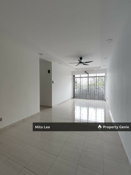 Tampoi Indah Apartment For Sale!!