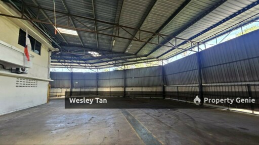 Corner Fully Covered Factory 65,000sf 1,600amp No Beam Production Area