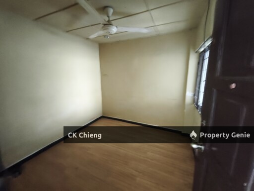 Subang Ville Ehsan, Below Market Non Bumi, 843sqft 3 Rooms, Bandar Sunway PJS10