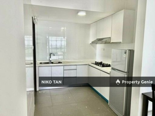 Molek Pulai Apartment with Fully Furnished For Sale
