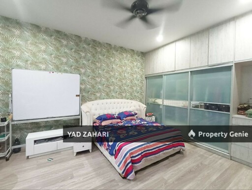 Cahaya Alam U12, Shah Alam | 2-Storey Terrace 4 Bedrooms | RM1.15M - Walking Distance to Surau and Tadika & Renovated Extended