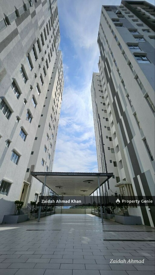Condominium For Sale The Sanderson Seri Kembangan Low Density EV Charging Provided