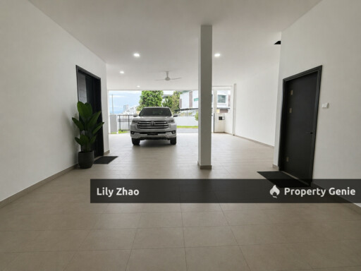 3-Storey Semi-Detached Luxury House for Rent, 4Bed 5Bath, Exclusive Unit, Gated & Guarded, Likas, Kota Kinabalu.