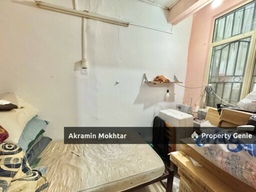 Facing Open & Partially Furnished | Double Storey Jalan Platinum Seksyen 7, Shah Alam