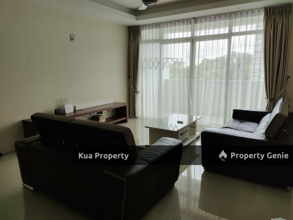 Skyvilla Condoiminium * For RENT * Located at Mjc Batu Kawa.