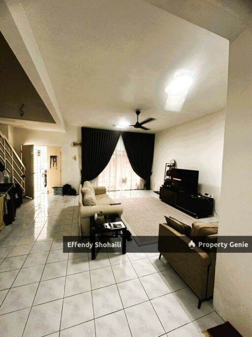 UKAY PERDANA END LOT TERRACE