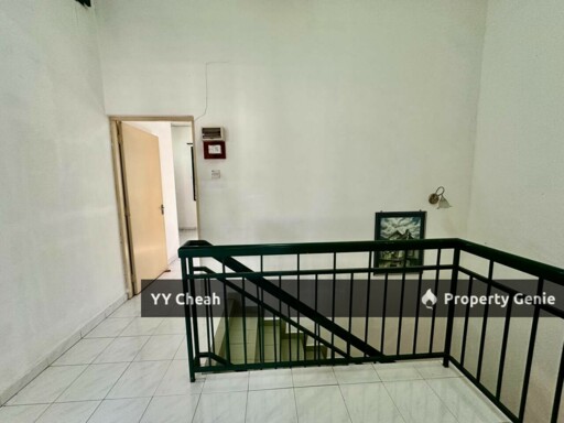 Two Storey Menglembu For Sale Near Kledang Hill