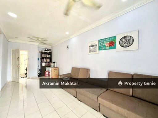 Renovated, Partially Furnished & 2 Parking | Apartment Danaumas, Seksyen 7 @ Shah Alam.