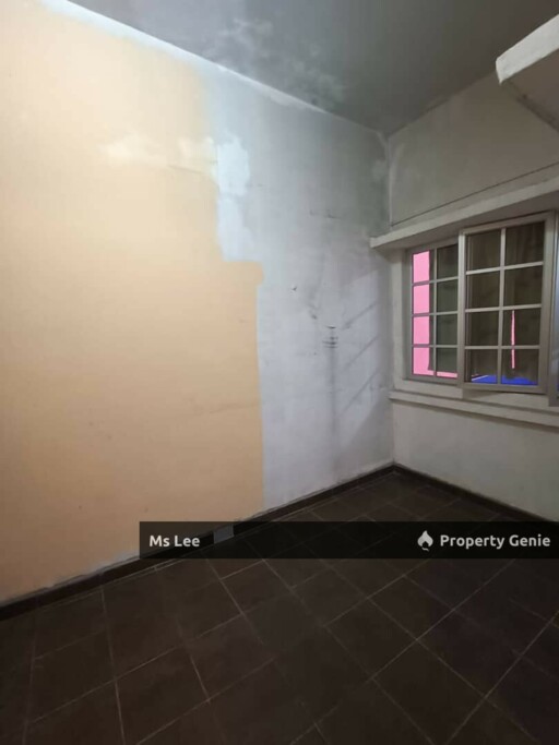 2 Storey house-Bandar Puteri @ Klang-Sale Below Bank Value Rm65k