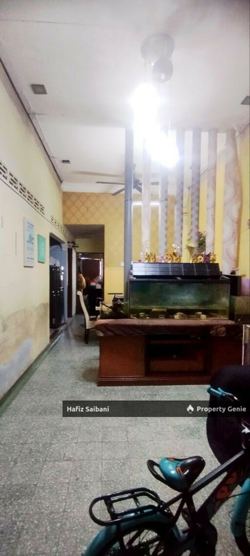 Single Storey Kampung Raja Uda Port Klang