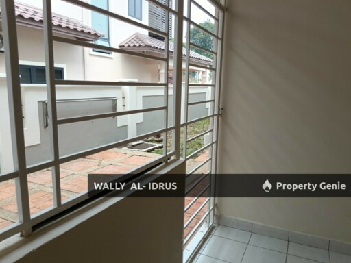 2 Storey Bungalow