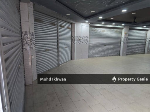 Shoplot Ground Floor Corner Unit In Puncak Alam 1540 Sqft