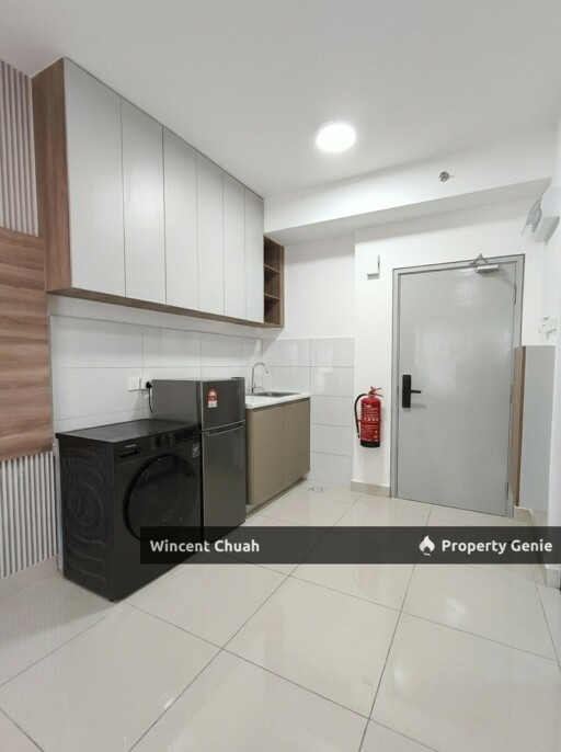 (Studio) Astrum Ampang, Walk 150m to LRT Jelatek. Fully Furnished with Modern Design