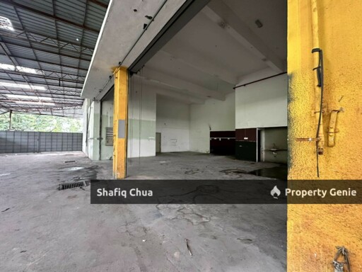 3 Storey Corner Semi D Factory Perindustrian Tekno, Seksyen U8, Shah Alam